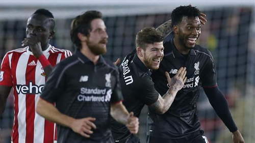 Liverpool và Barca “đánh tennis” với đối thủ